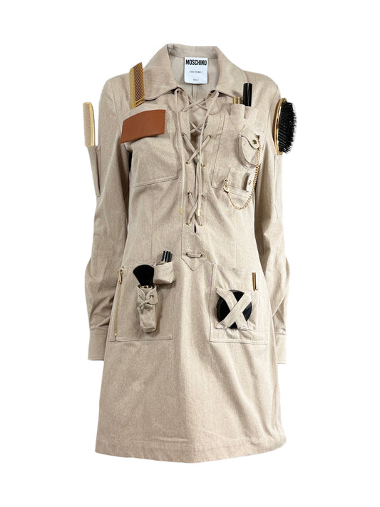 Moschino Couture Fall 2021 Look 30 Safari makeup jacket