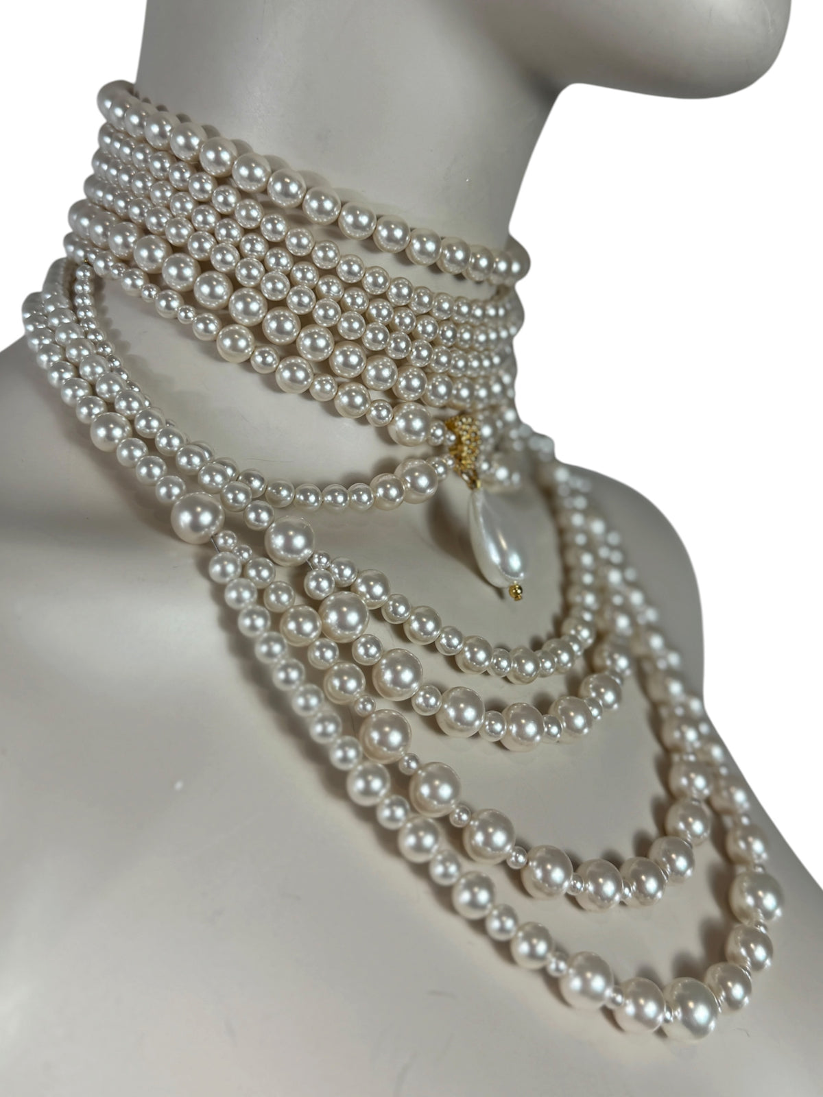 Moschino Jeremy Scott Fall 2020 40th Anniversary Faux pearl multistrand necklace