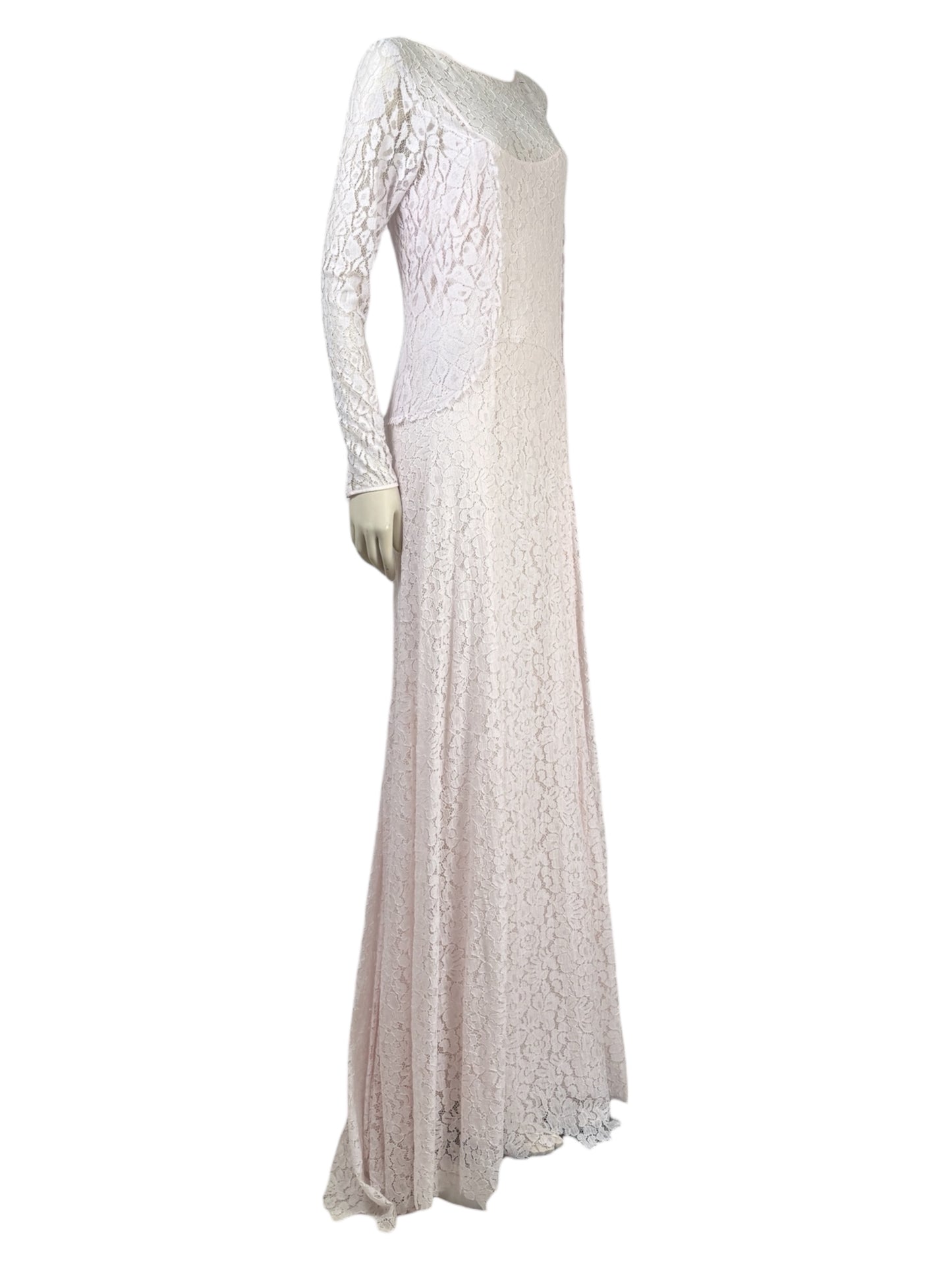 Nina Ricci Peter Copping - Autumn/Winter 2014-2015  - Long pink guipure dress