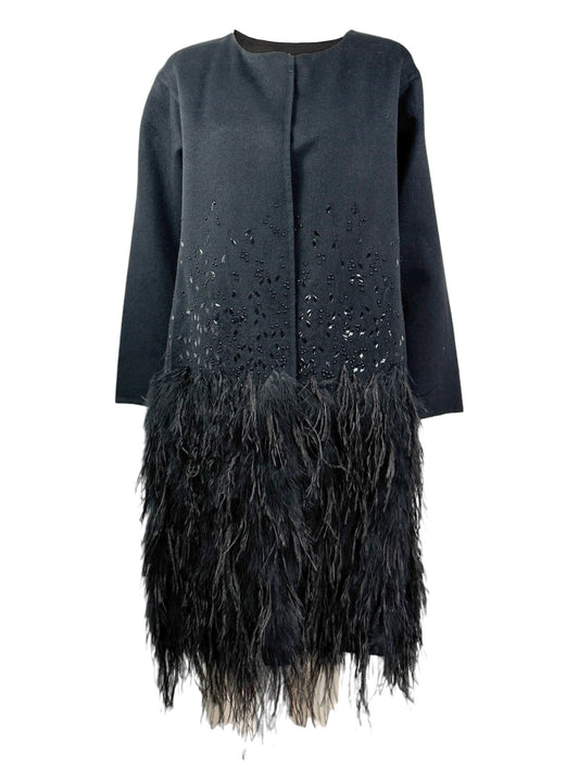 Oscar_de_la_Renta_Spring_2015_Black_feathers_coat