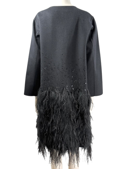 Oscar_de_la_Renta_Spring_2015_Black_feathers_coat