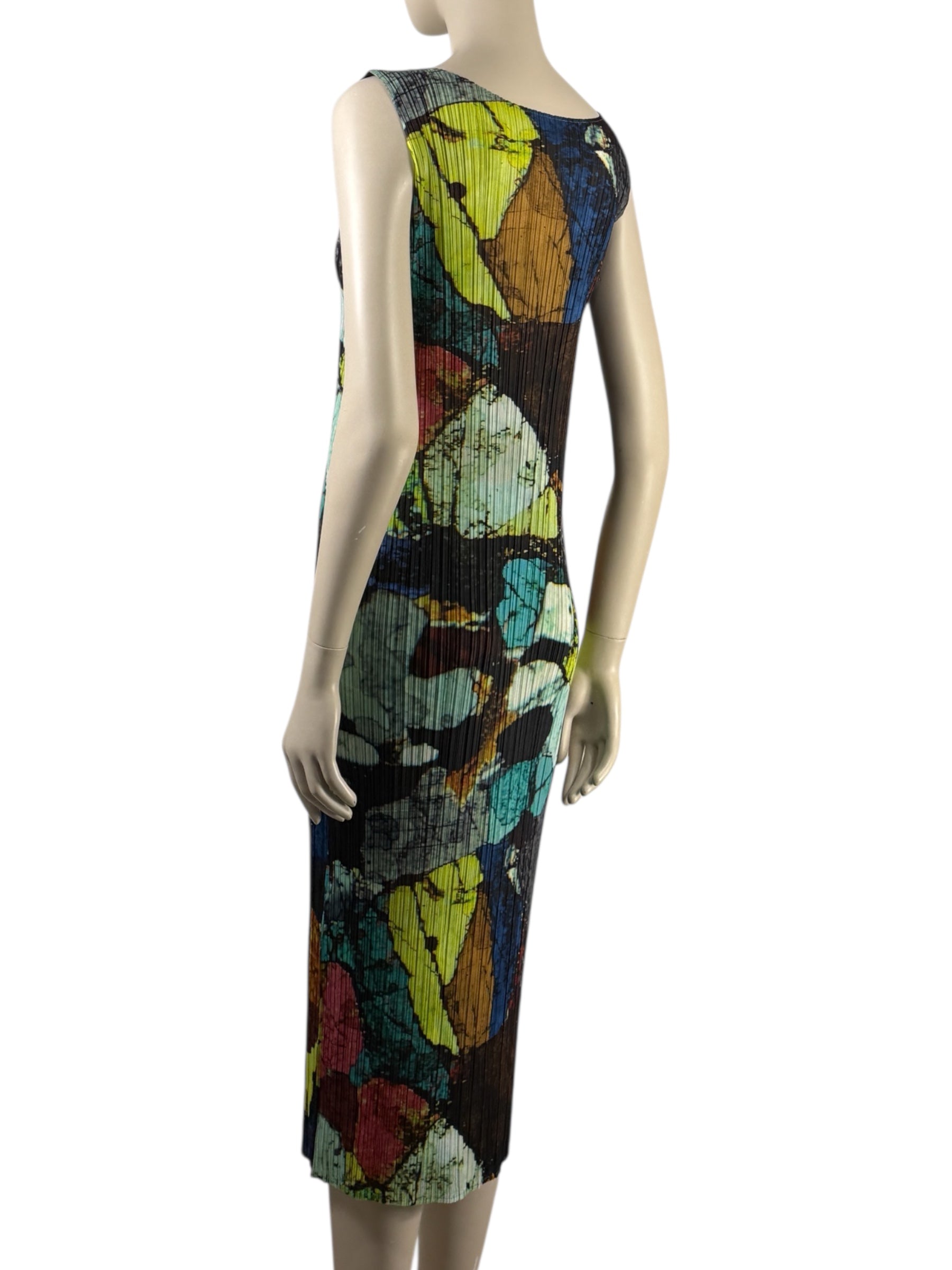Pleats Please - Sleeveless dress in pleated polyester with multicoloured print 2