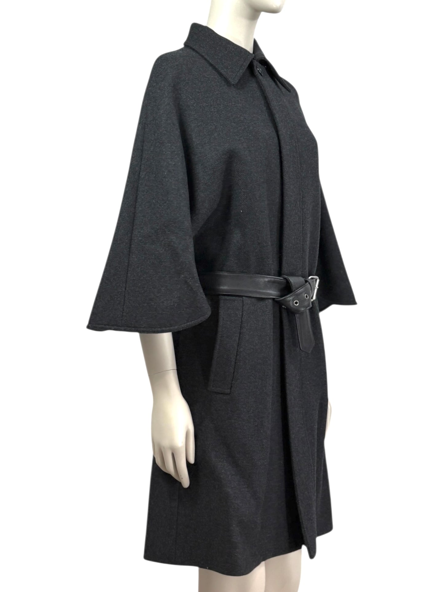 Saint Laurent X Hedi Slimane Automne/Hiver 2015-2016 grey wool coat