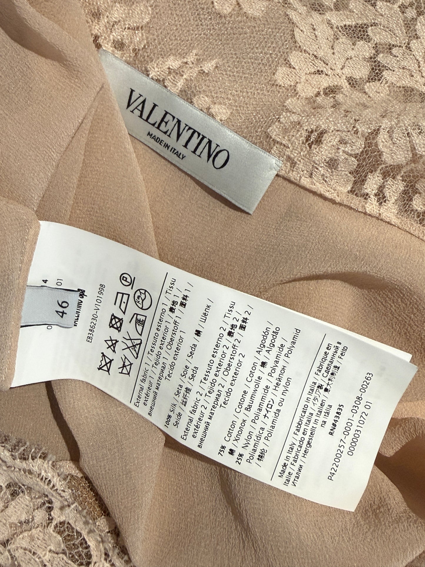 Valentino - Nude chiffon and lace twin-set consisting of a strappy top and a button-down blouse