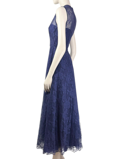 Valentino - Sleeveless navy lace dress