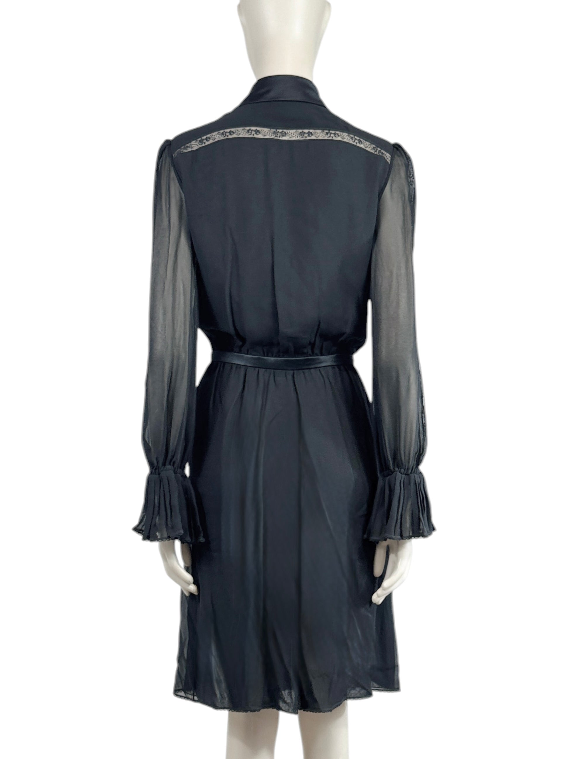 Valentino Fall 2005 Look 9 Black crepe silk shirt dress
