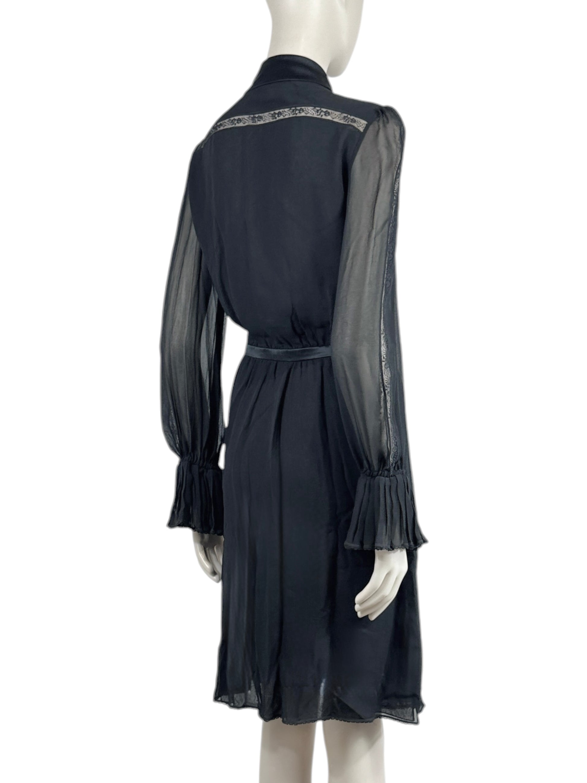 Valentino Fall 2005 Look 9 Black crepe silk shirt dress