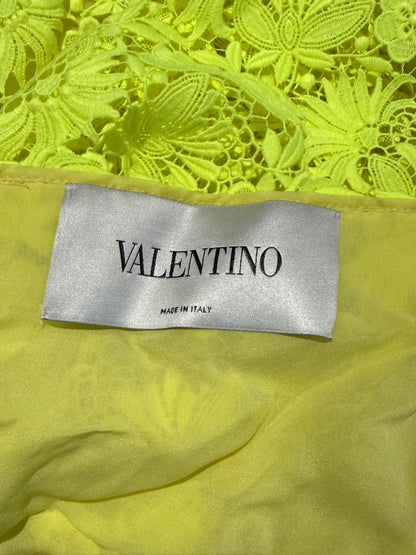 Valentino Maria Grazia Chiuri & Pierpaolo Piccioli - Resort 2014 - Long neon yellow guipure dress