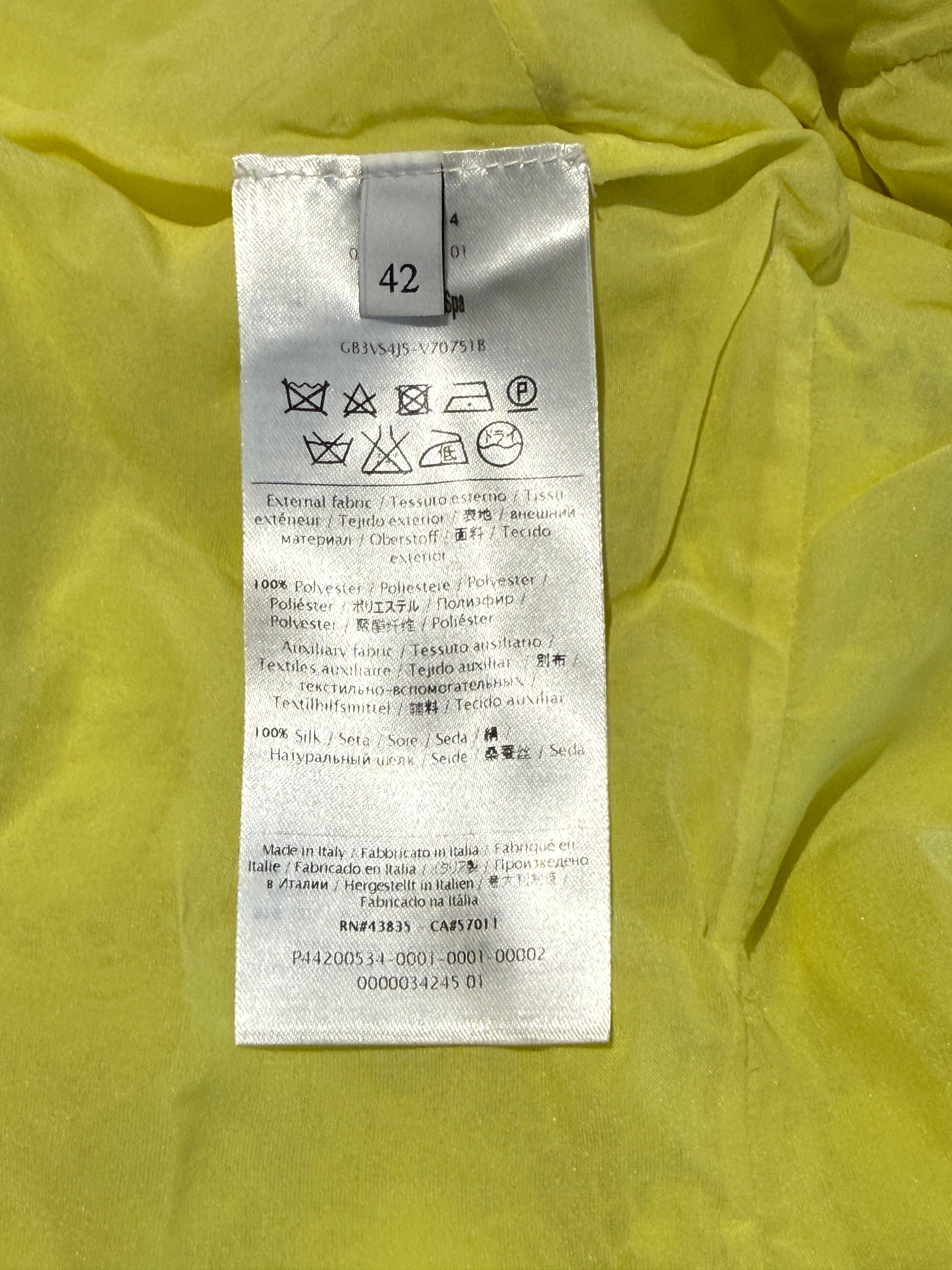 Valentino Maria Grazia Chiuri & Pierpaolo Piccioli - Resort 2014 - Long neon yellow guipure dress
