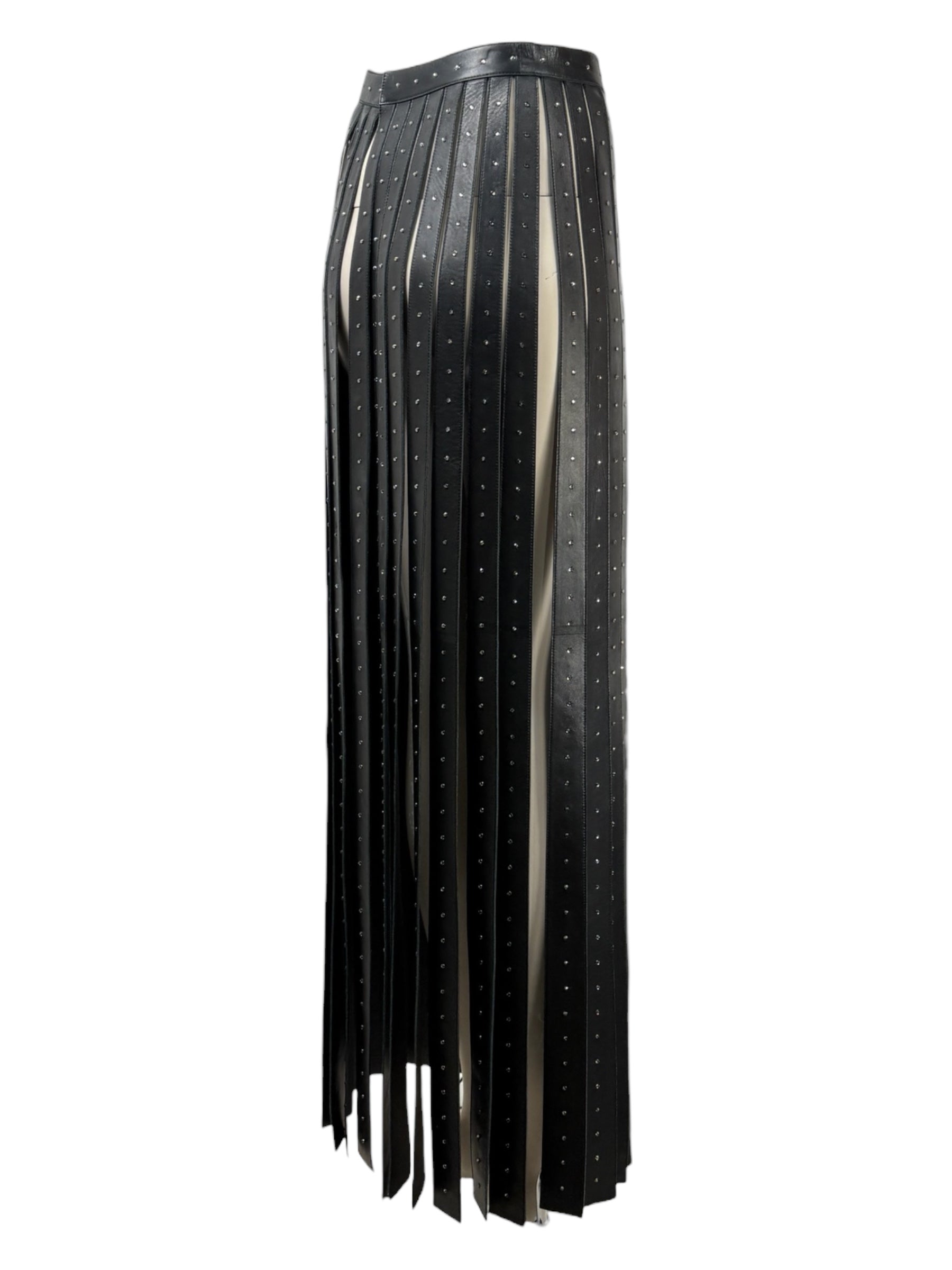 Valentino Maria Grazia Chiuri & Pierpaolo Piccioli - Spring/Summer 2016  - Long black lambskin leather skirt with crystal-embellished fringe 4