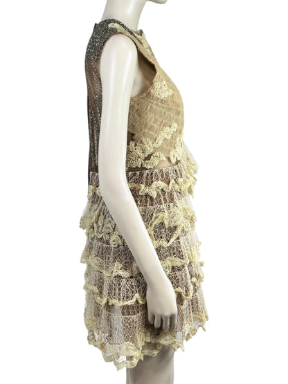 Valentino Maria Grazia Chiuri Pierpaolo Piccioli Spring 2010 Look 30 Lace dress