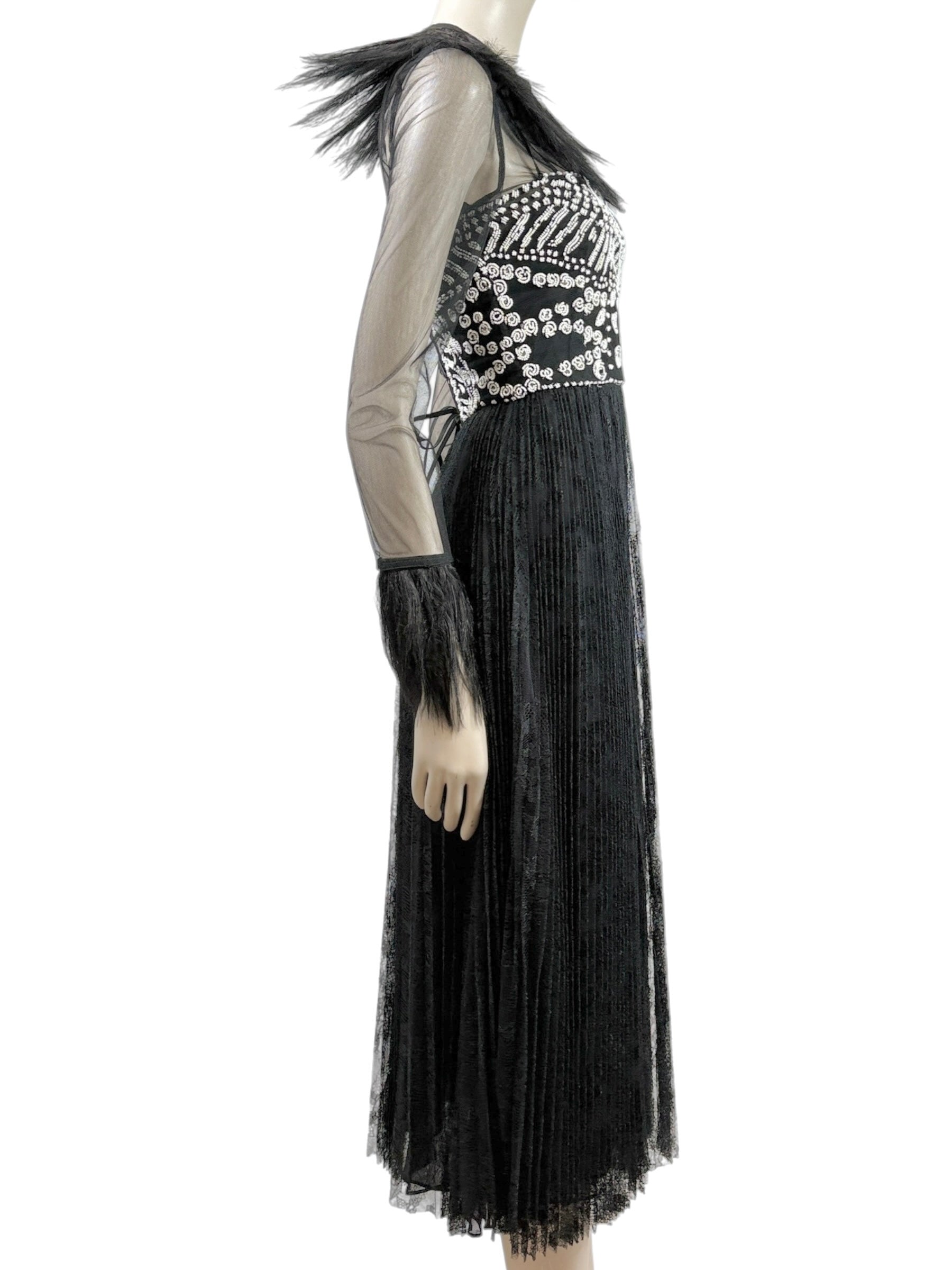 Valentino Maria Grazia Chiuri Pierpaolo Piccioli Spring 2016 Look 79 black lace tulle feathers dress