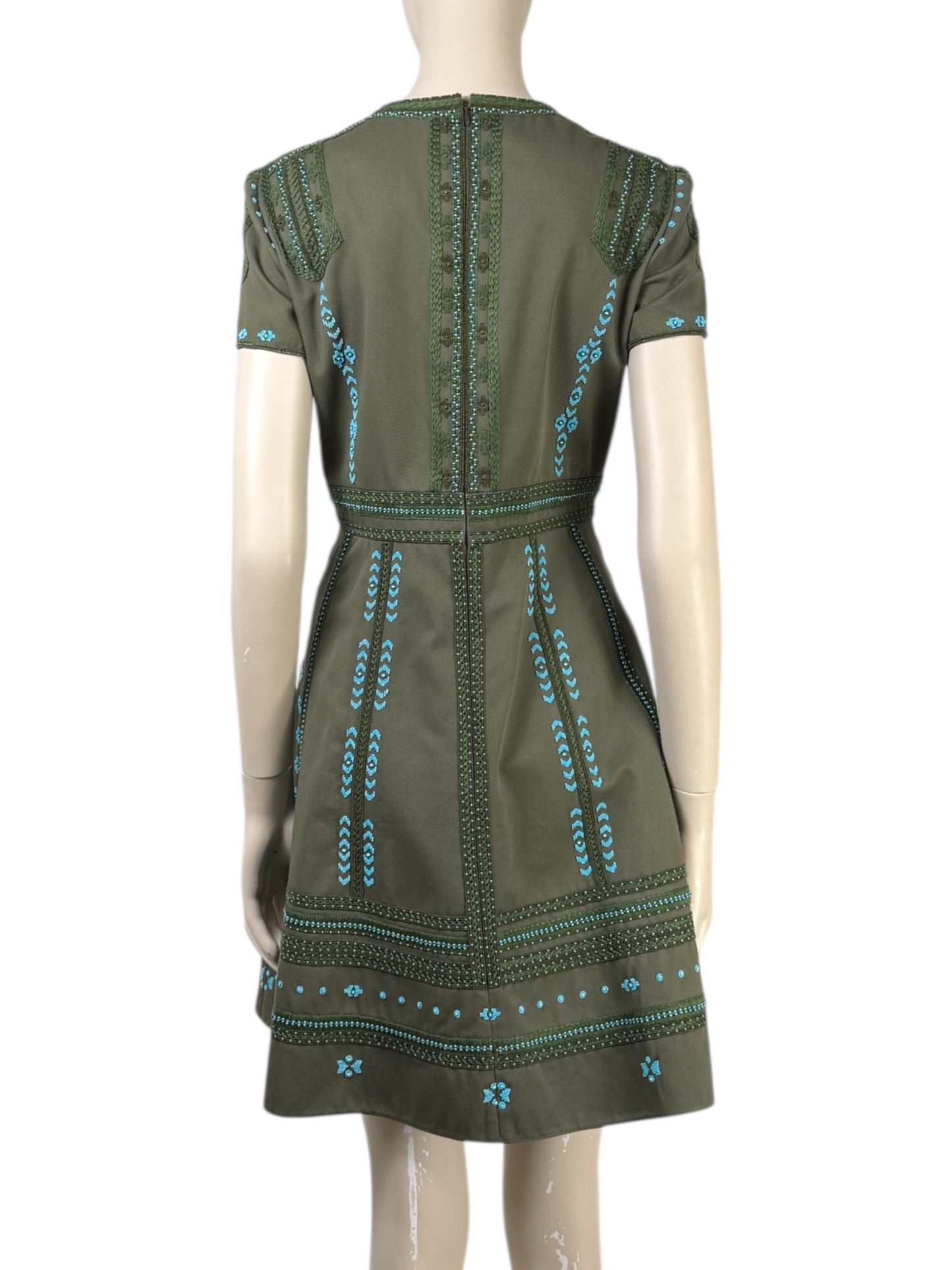 Valentino  Pierpaolo Piccioli - Resort 2018  Kaki cotton dress embroidered with turquoise beads 4