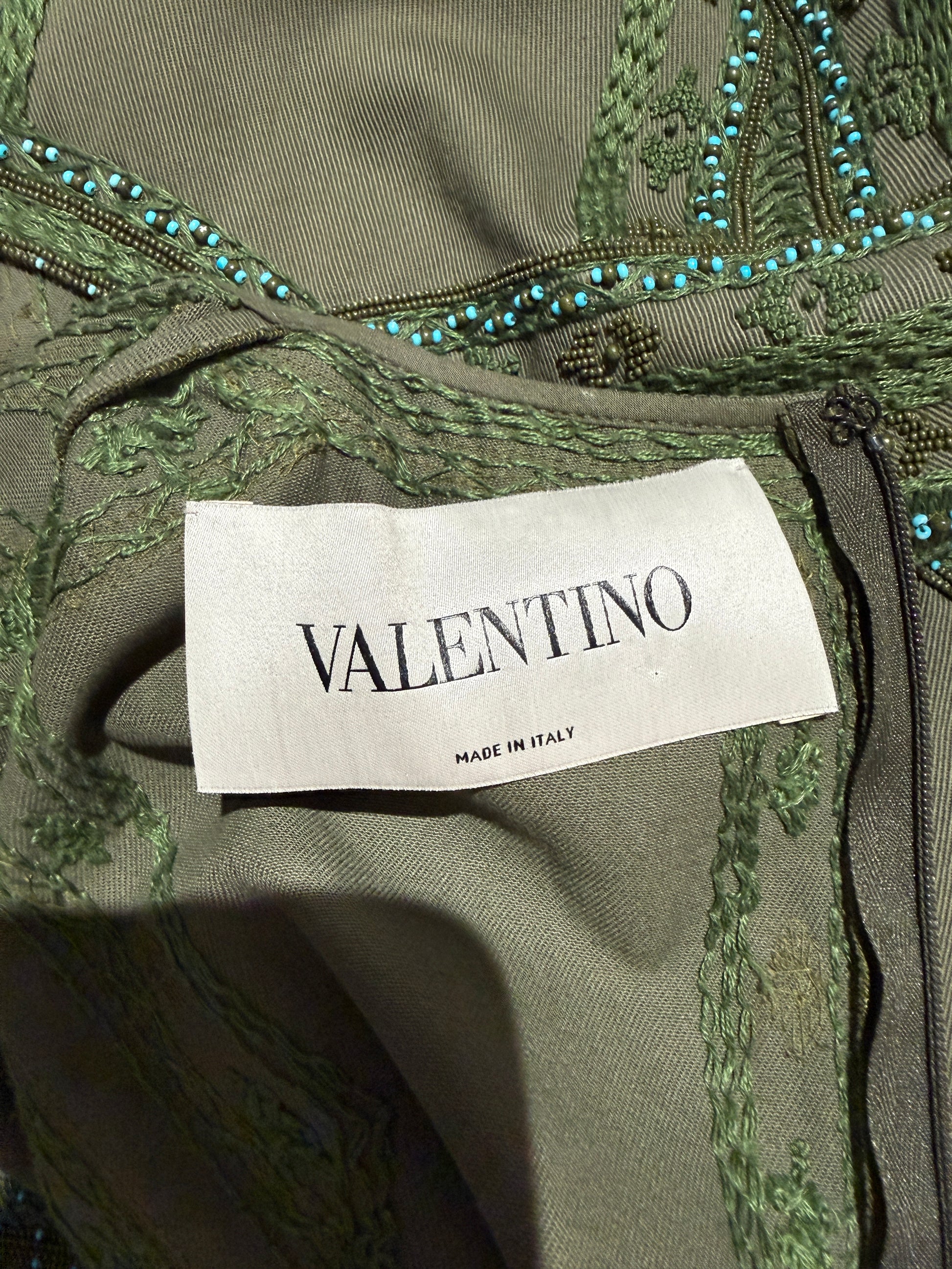 Valentino  Pierpaolo Piccioli - Resort 2018  Kaki cotton dress embroidered with turquoise beads 8