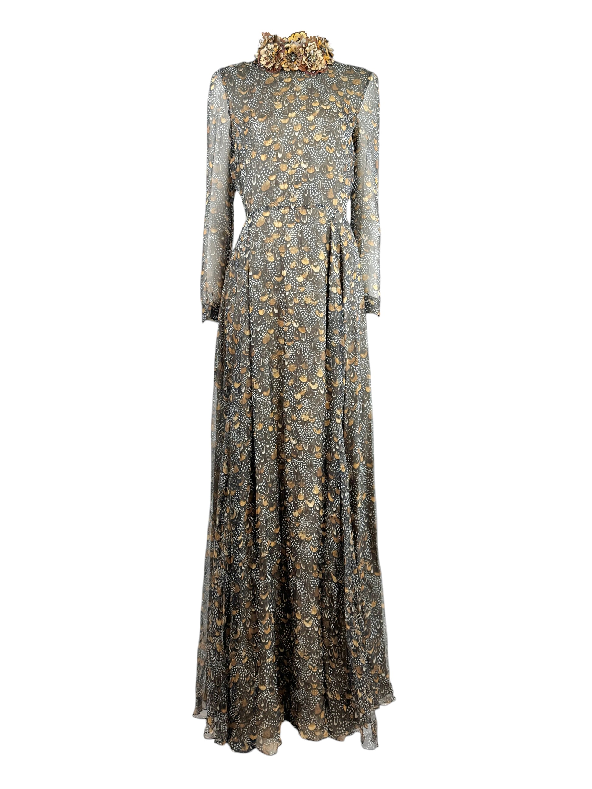 
Valentino Pierpaolo Piccioli Fall 2011 Look 39 Maxi feathers dress crepe silk