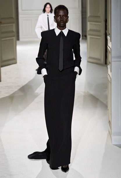 Valentino Pierpaolo Piccioli Fall 2023 Look 72 Maxi train black tie dress