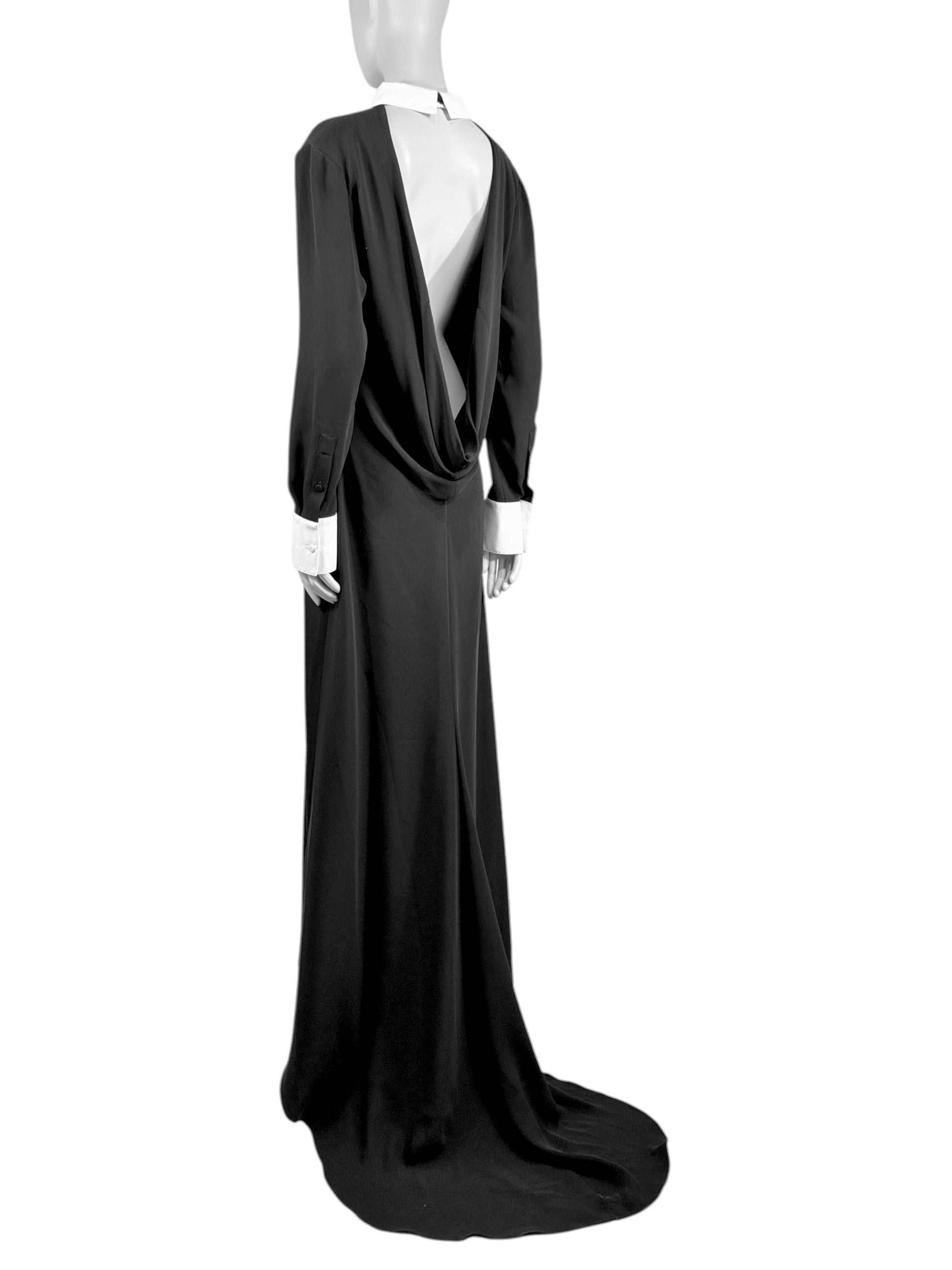 Valentino Pierpaolo Piccioli Fall 2023 Look 72 Maxi train black tie dress