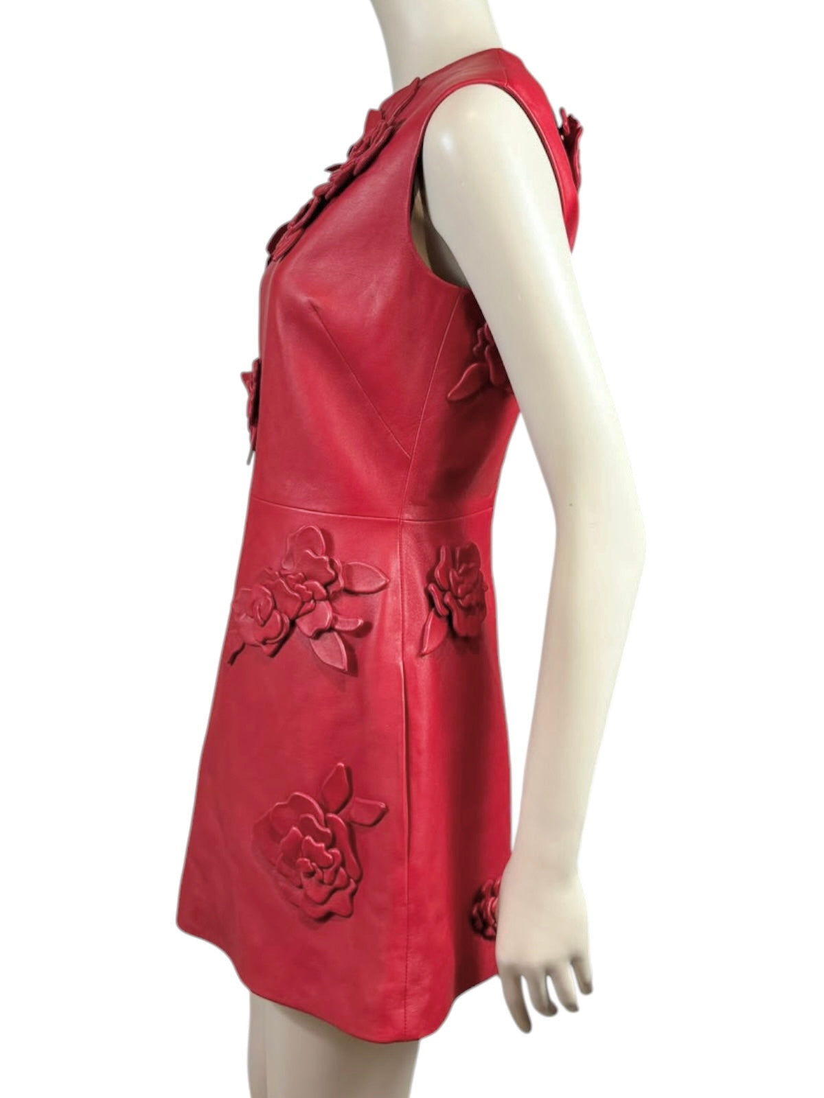 Valentino Pierpaolo Piccioli Prefall 2024 Look 21 Red floral lambskin dress