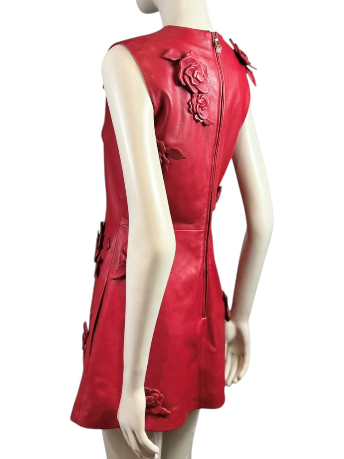 Valentino Pierpaolo Piccioli Prefall 2024 Look 21 Red floral lambskin dress