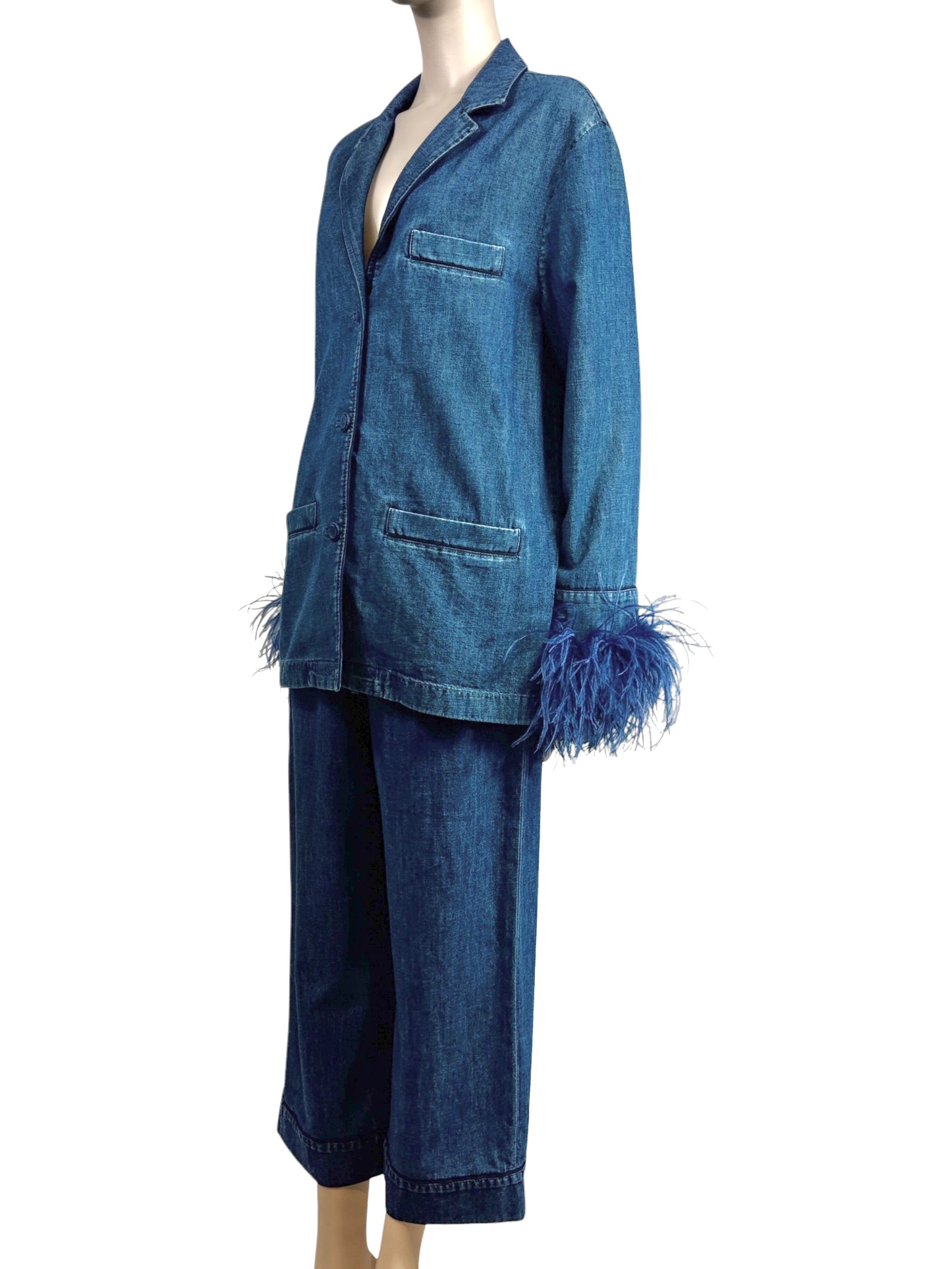 Valentino Pierpaolo Piccioli Resort 2023 Denim pant suits ostrich feathers