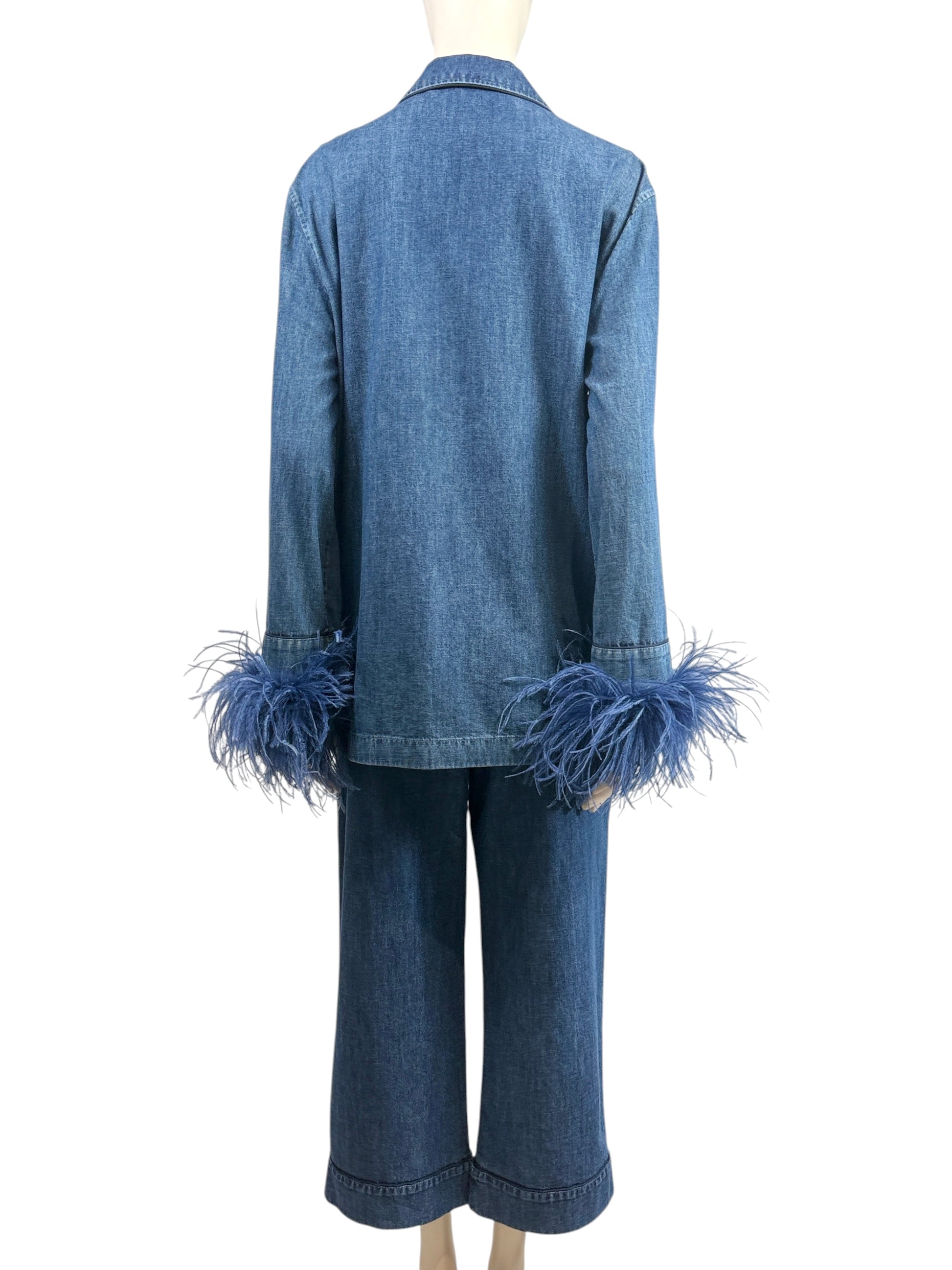 Valentino Pierpaolo Piccioli Resort 2023 Denim pant suits ostrich feathers