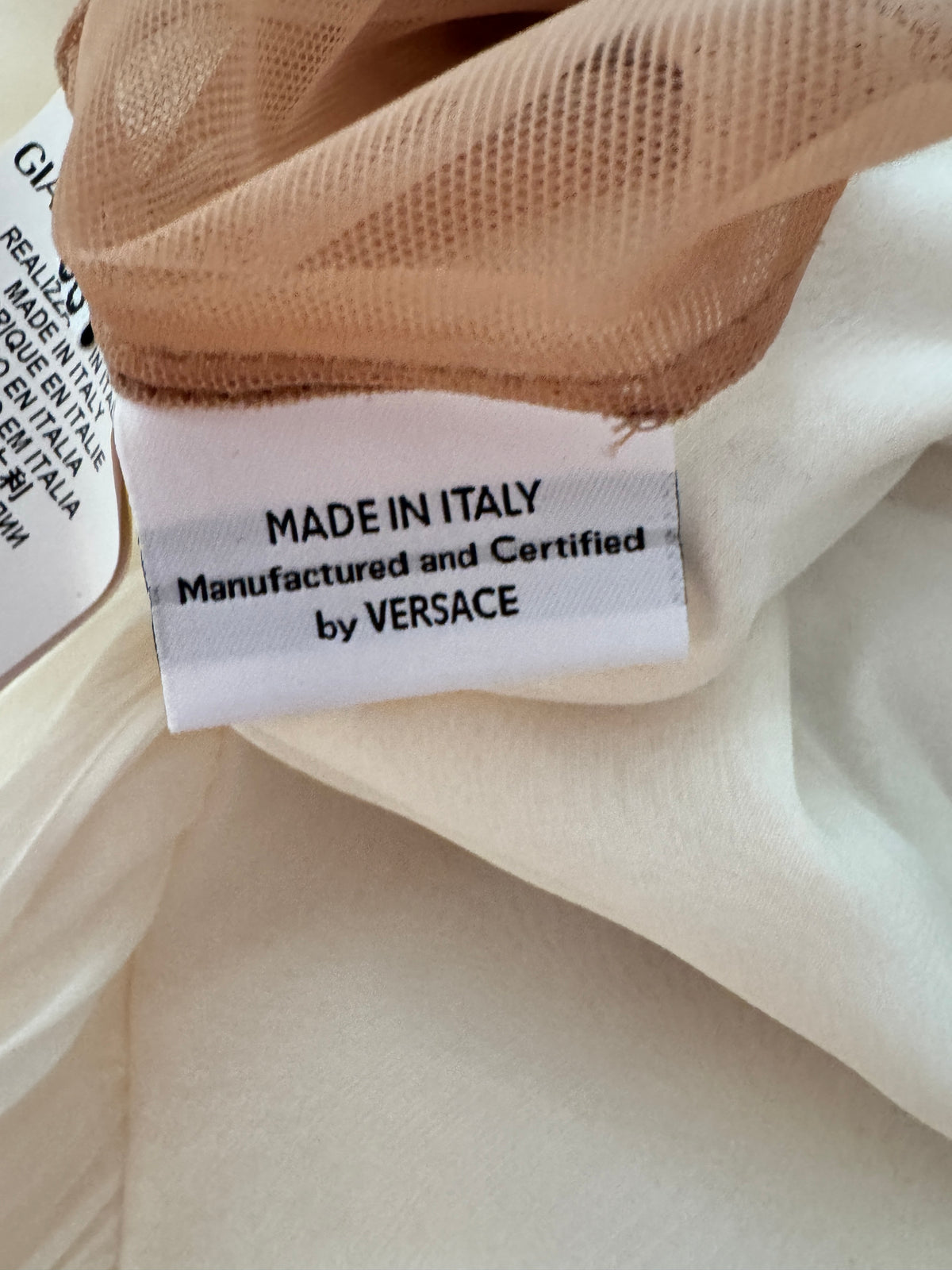 Versace Donatella Versace Spring 2010 Maxi chiffon crepe silk ecru dress chain