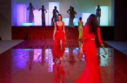 Valentino Spring 2005 Look 73 Maxi red ruffled dress
