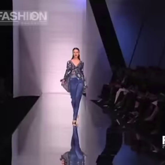 Valentino Spring 2006 Look 35 crepe silk printed floral top