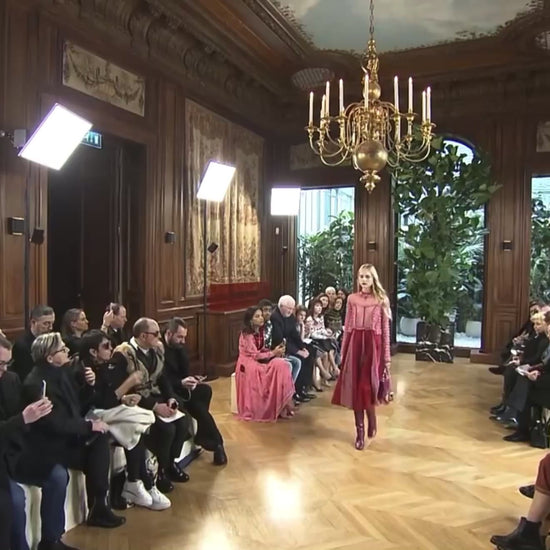 Valentino Maria Grazia Chiuri Pierpaolo Piccioli Fall 2017 Look 5 Pink red dress