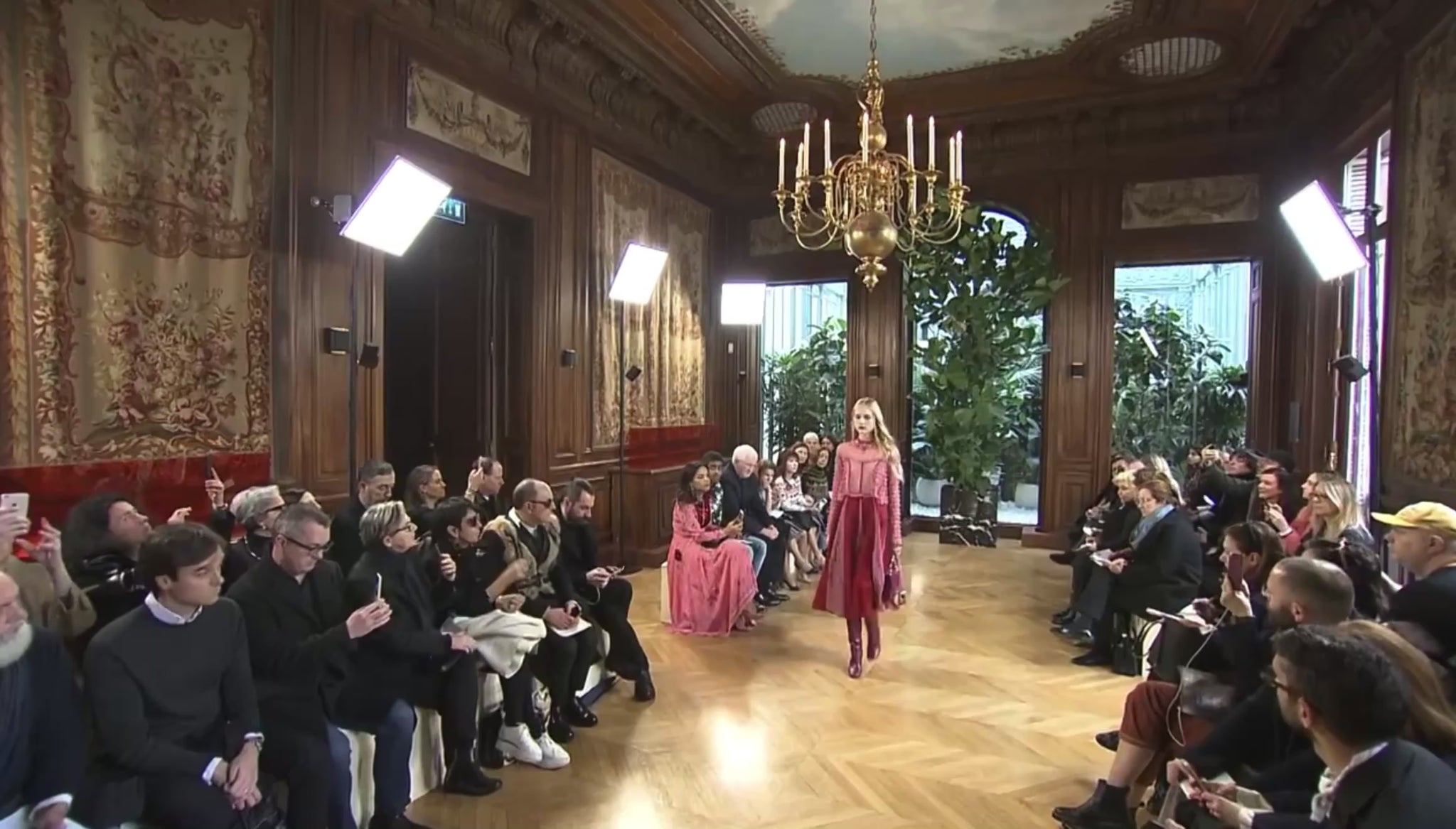 Valentino Maria Grazia Chiuri Pierpaolo Piccioli Fall 2017 Look 5 Pink red dress