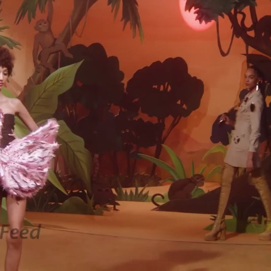Moschino Couture Fall 2021 Look 30 Safari makeup jacket