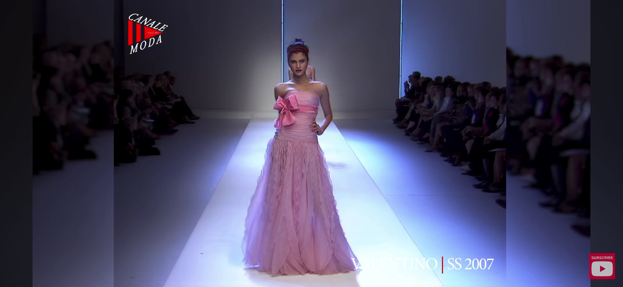 Valentino Spring 2007 Look 58 Maxi lilas satin dress with embroidered tulle