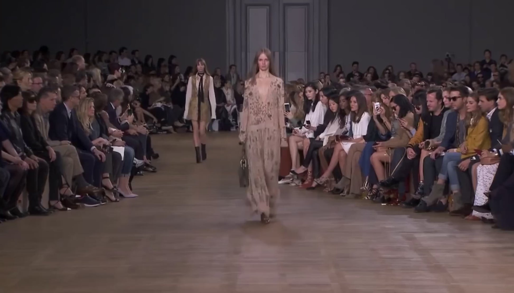 Chloe Clare Waight Keller Fall 2015 Look 30 Maxi crepe floral printed dress